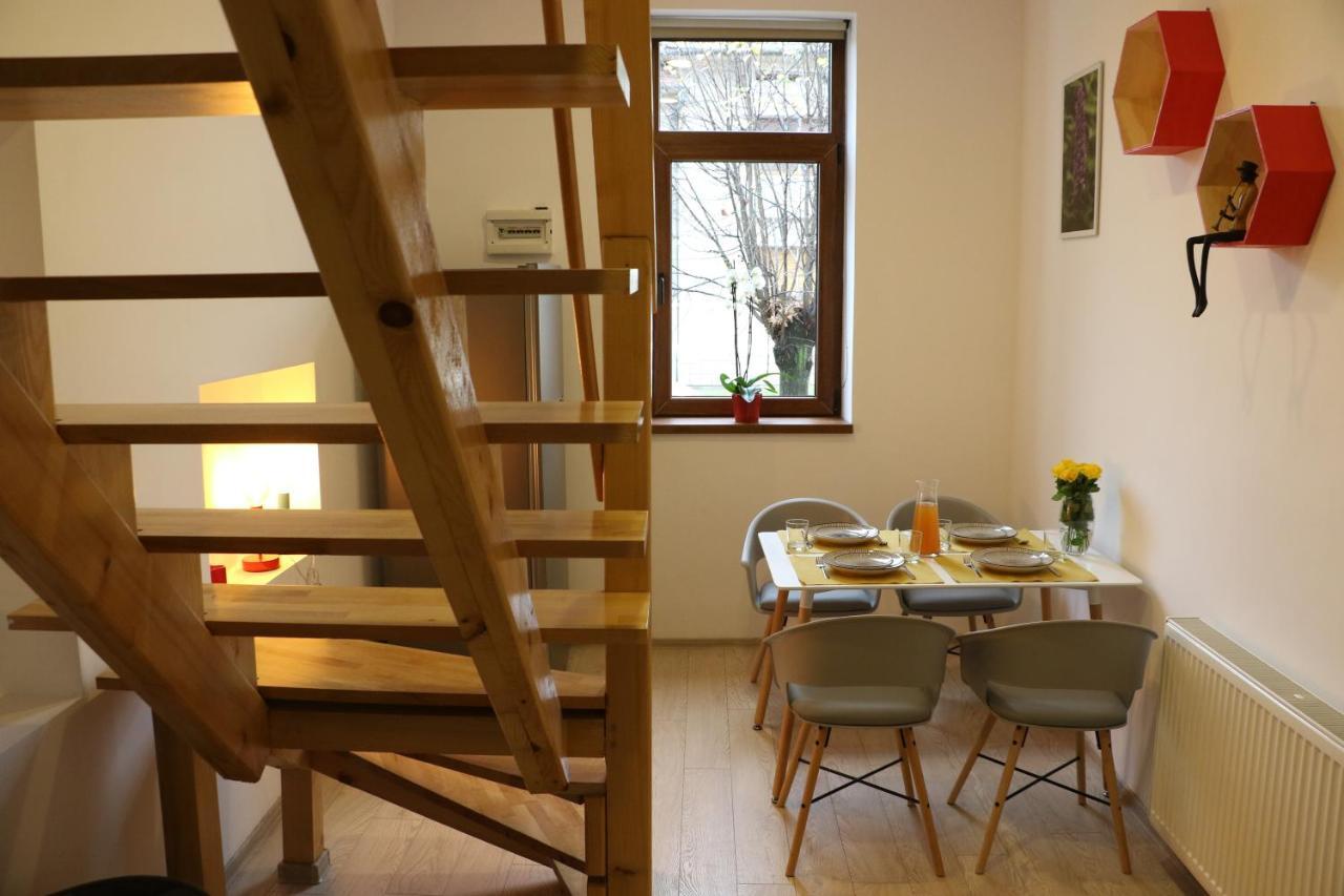 Fagaras Cosy Flatヴィラ エクステリア 写真